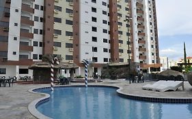 Apartamento Golden Dolphin Supreme - Achei Férias